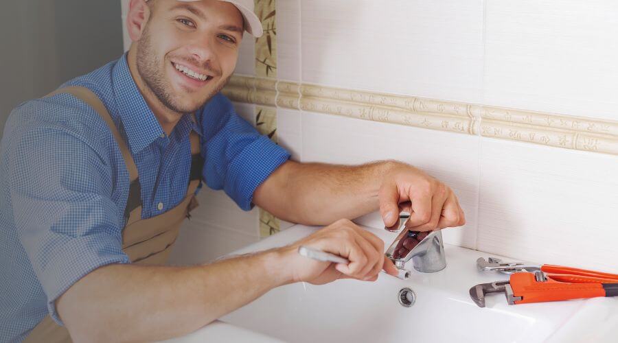 Professional clogged drains services in University, MS